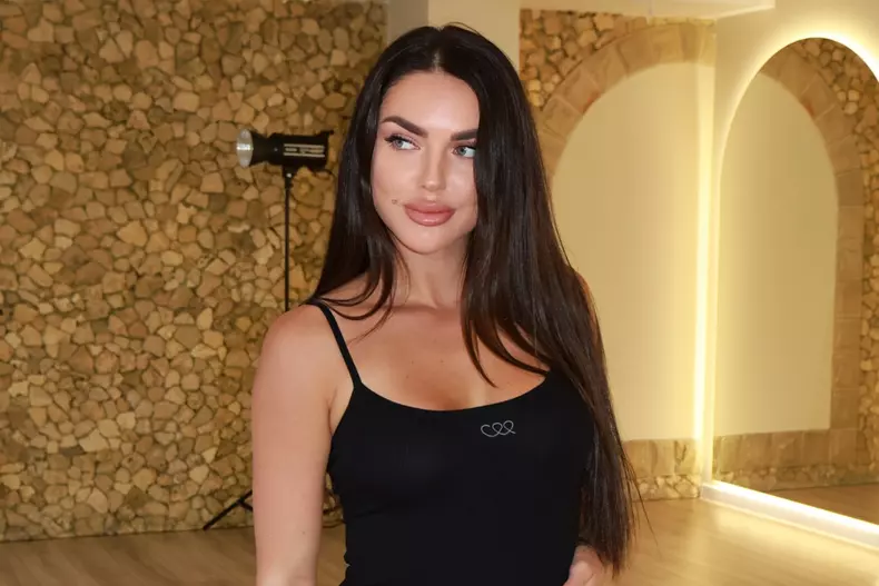 Cristina-Scarlevschi-insula-iubirii-2025