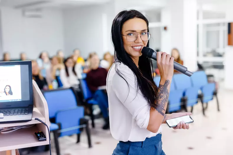 Cristina Scarlevschi, ispită la Insula iubirii 2025, înainte de operațiile estetice  (10)