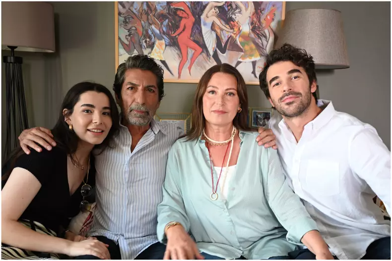 minciuni-de-familie (1)