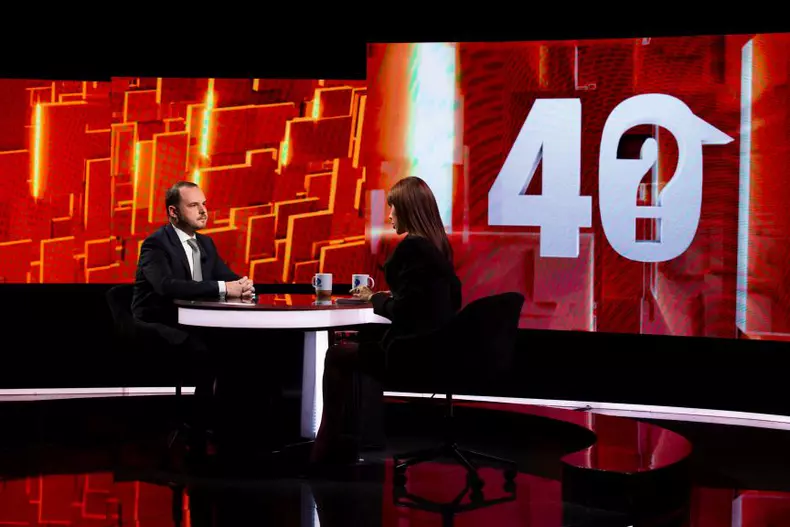 ALEXANDRU_ROGOBETE_invitat la 40 de intrebari cu Denise Rifai