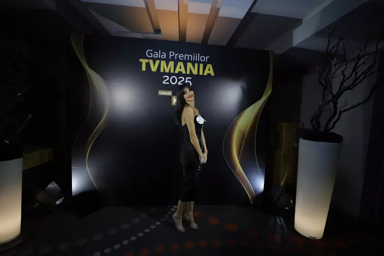 ramona-olaru-premiile-tvmania-2025 (11)