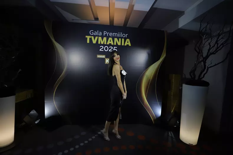 ramona-olaru-premiile-tvmania-2025 (12)