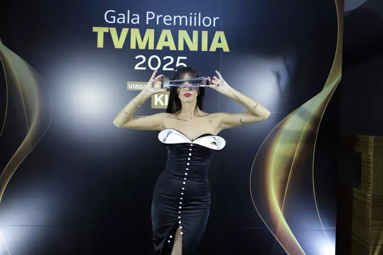 ramona-olaru-premiile-tvmania-2025 (26)