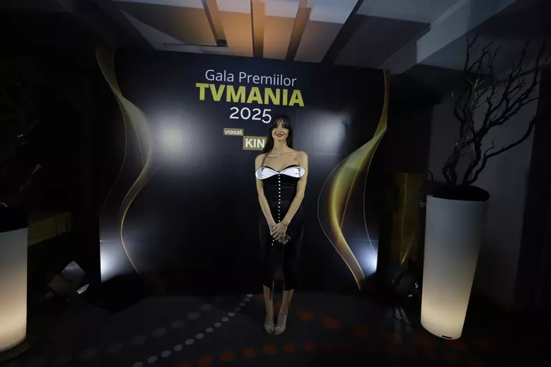 ramona-olaru-premiile-tvmania-2025 (6)