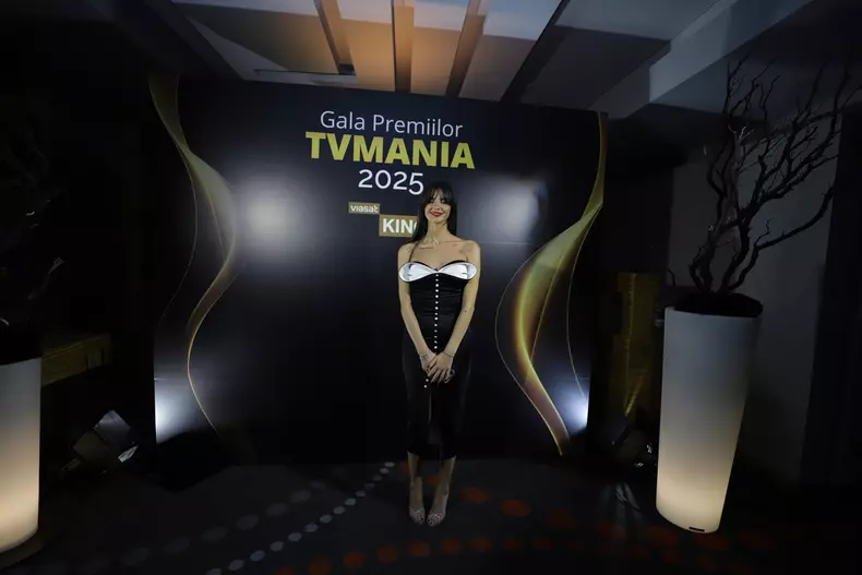 ramona-olaru-premiile-tvmania-2025 (7)