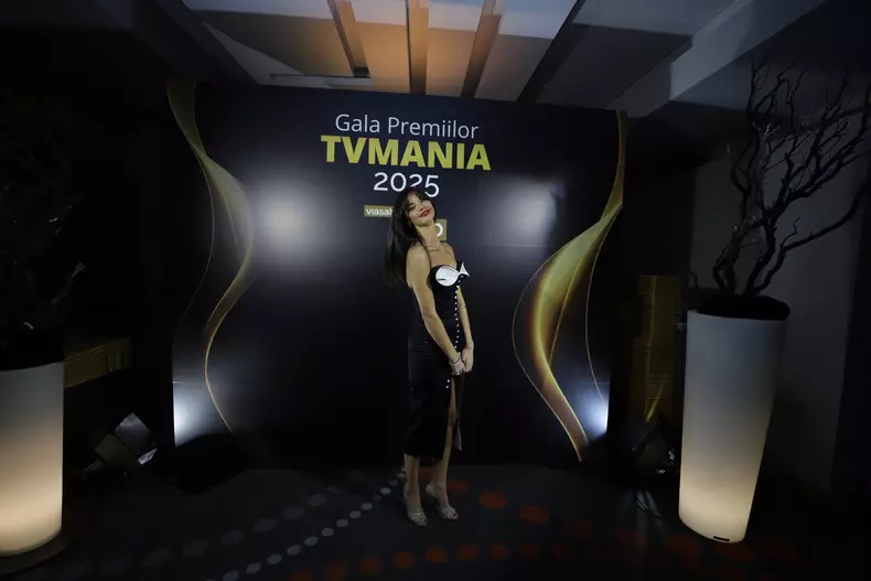 ramona-olaru-premiile-tvmania-2025 (9)