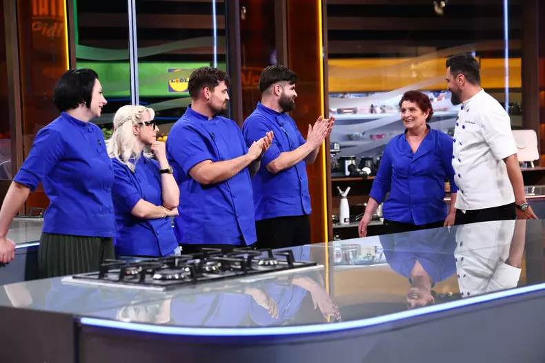 Sora Vera a parasit concursul