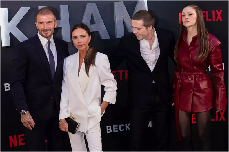brooklyn-beckham-nicola-peltz-victoria-beckham-tensiuni-covor-rosu-2023 (1)