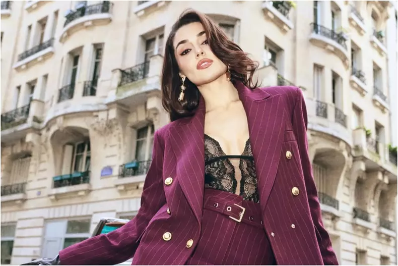 Hande Ercel (1)