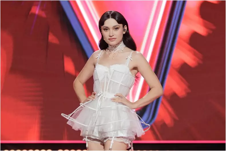 irina-rimes-vocea-romaniei (8)