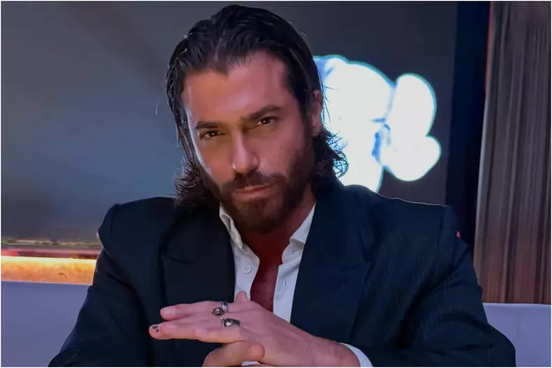 can-yaman (1)