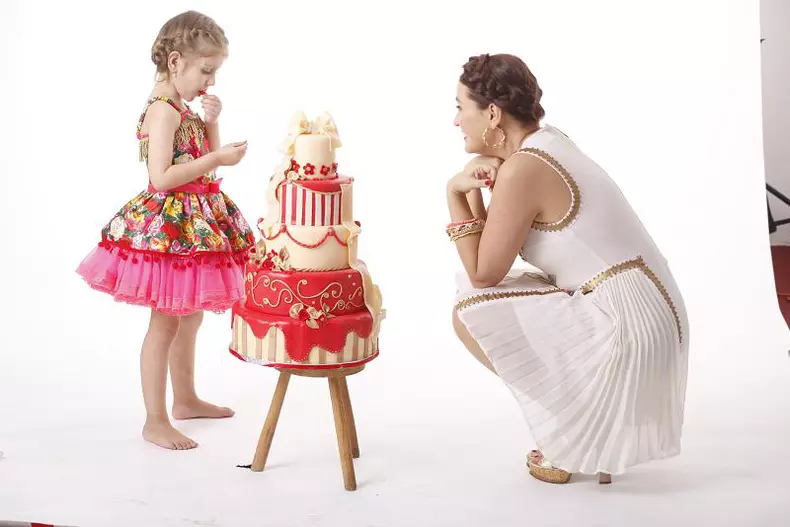 Rona Hartner, VIVA! aprilie 2013, foto Ciprian Strugariu