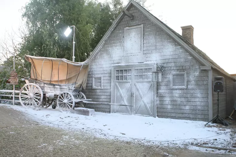 Iarna în studiourile Castel Film