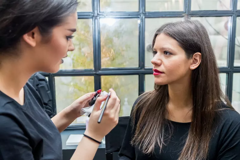 Ana Condeescu a testat un nou ruj