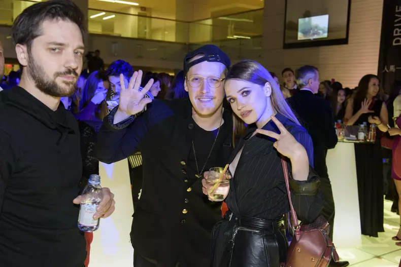 What's UP și Ioana Ignat