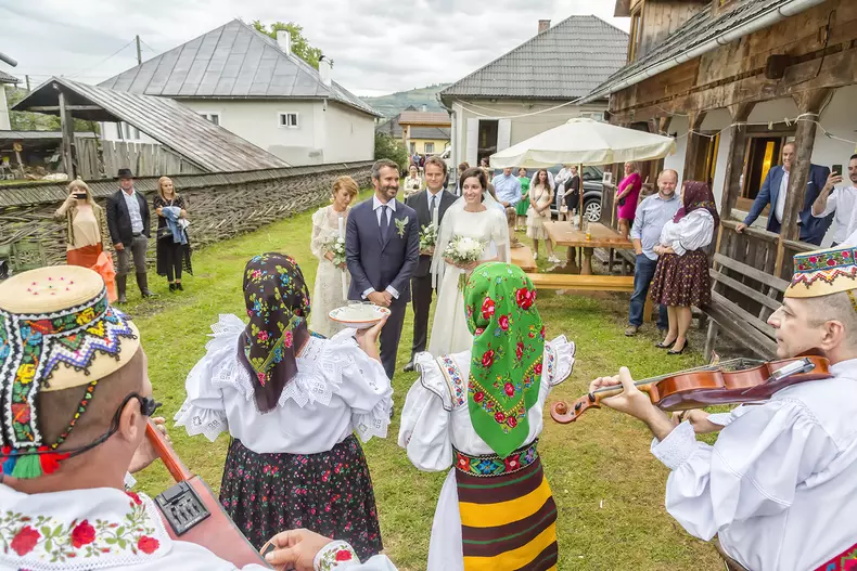 Monica și Nicolai Tand s-au căsătorit religios