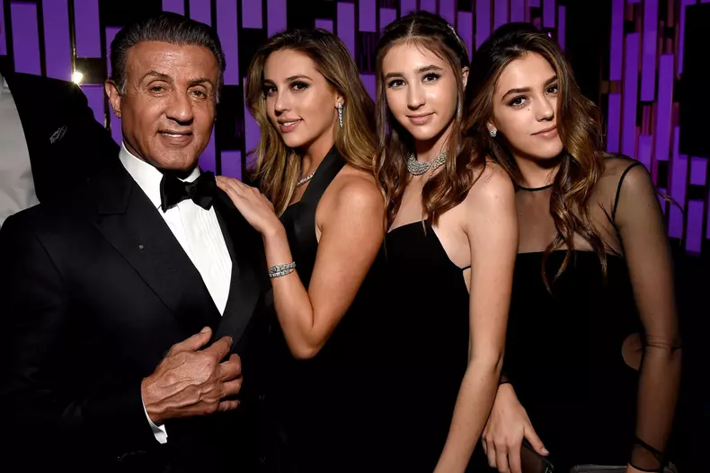 Fetele lui Stallonne