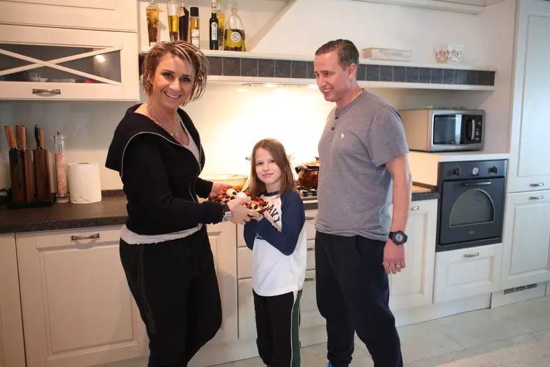 Familia Anamariei Prodan şi a lui Laurenţiu Reghecampf