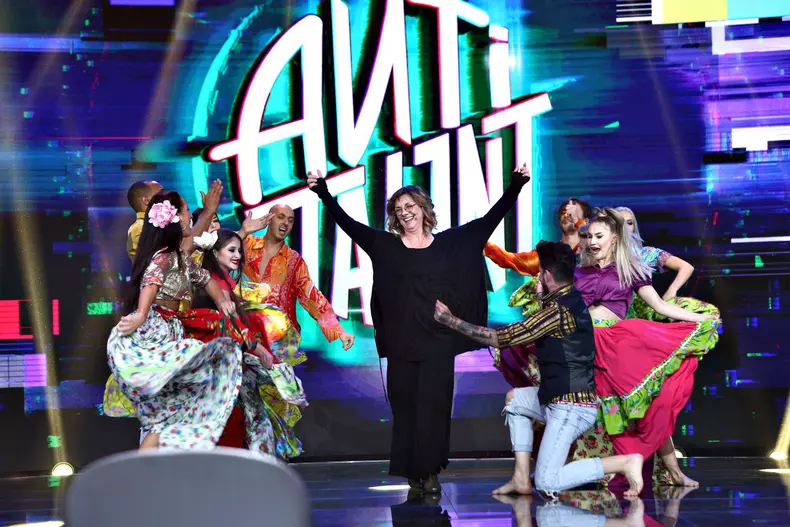 Carmen Tanase - Antitalent