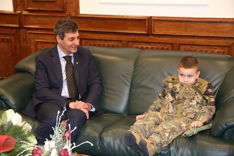 Adrian Chira l-a impresionat pe fostul ministru Motoc