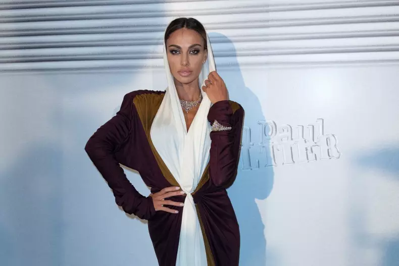 PFW - Jean-Paul Gaultier Front Row AM