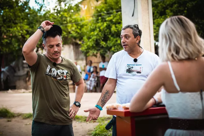 86454339_726375461225419_4400135570311872512_o