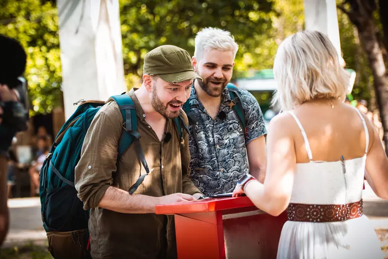 Alexandru Abagiu relație Asia express 1