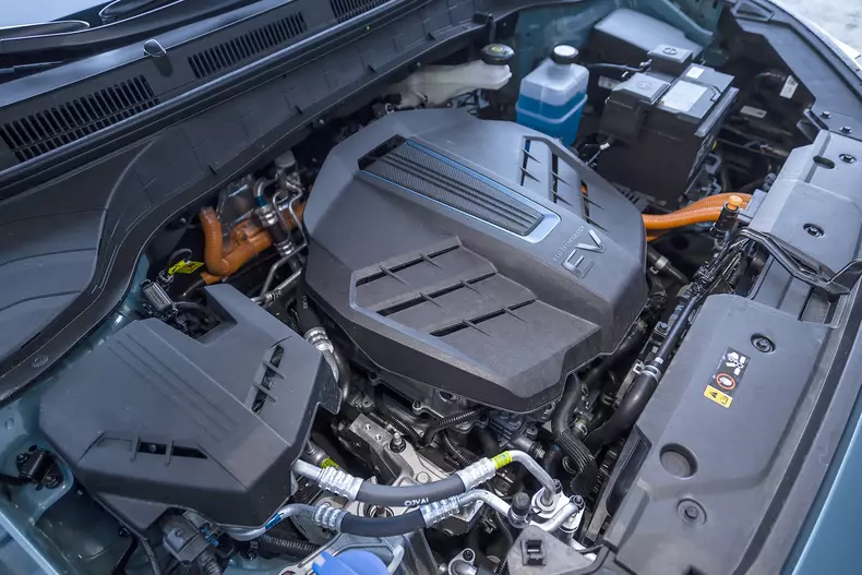 Hyundai-Kona-Electric-13