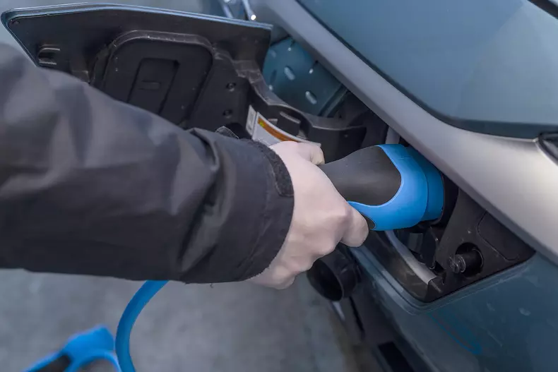 Hyundai-Kona-Electric-14