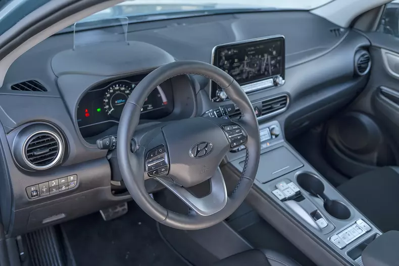 Hyundai-Kona-Electric-20