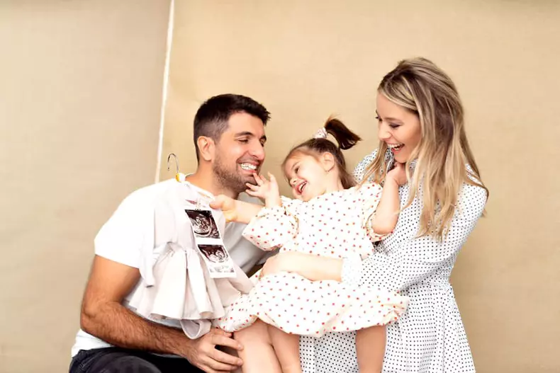 Laura-Cosoi-este-însărcinată-pentru-a-doua-oară-2