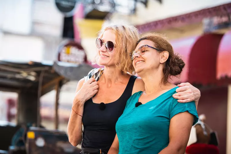 Lia-si-Maria-Asia-Express-1