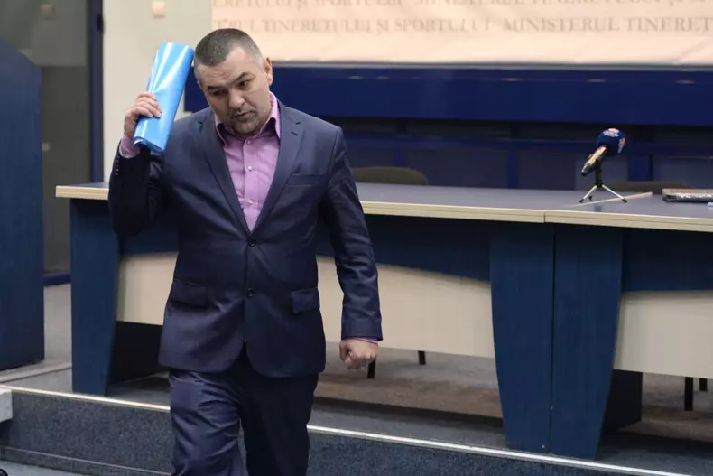 LEONARD DOROFTEI - CONFERINTA