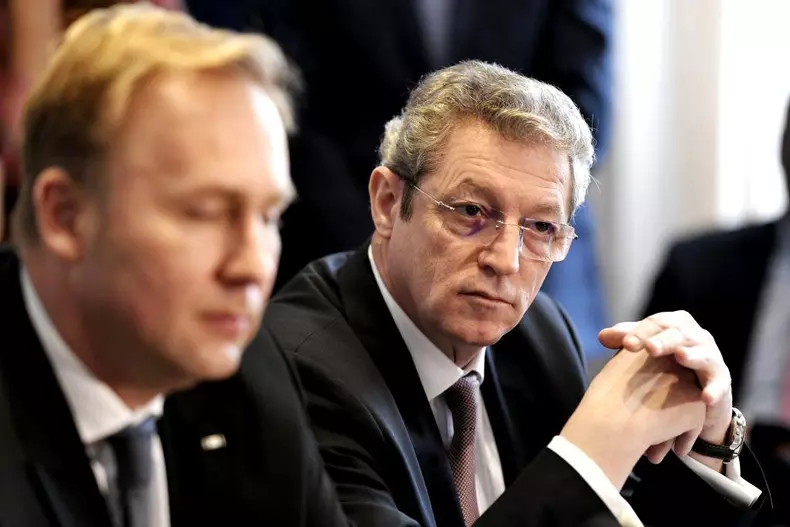 Nelu Tătaru l-a demis pe Streinu-Cercel de la șefia comisiei anti-coronavirus din Ministerul Sănătății