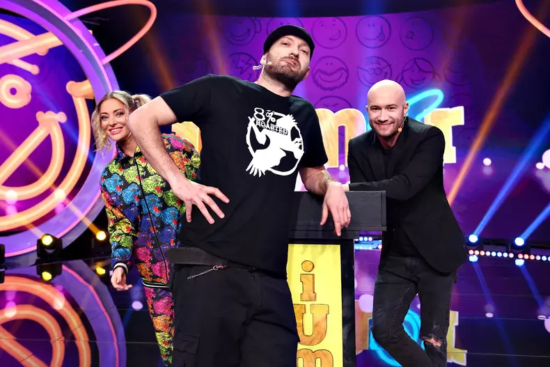 iUmor-Live-Stream-Online-pe-Antena-1-Ediția-de-sâmbătă-9-mai