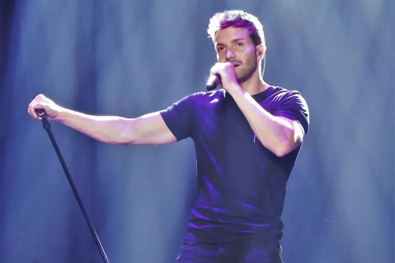 *EXCLUSIVE* Pablo Alboran performing live in Barcelona