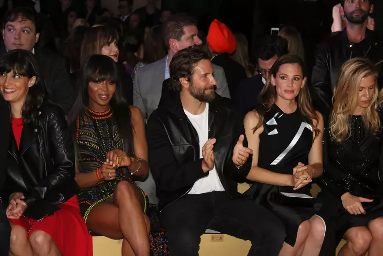 Paris Fashion Week - Haute Couture - Versace - FrontRow