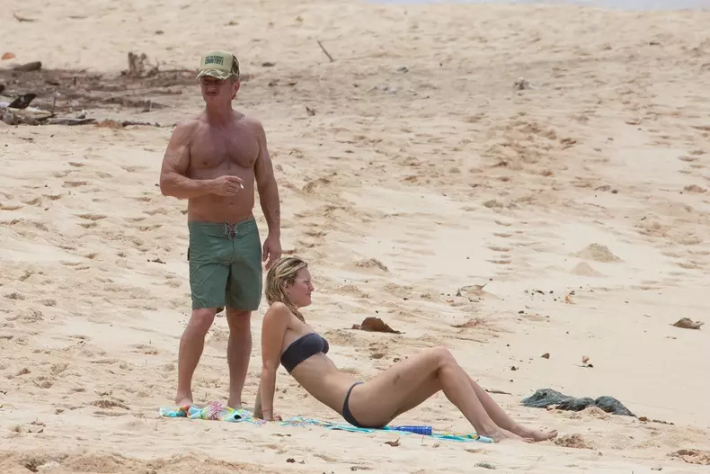 *EXCLUSIVE* Sean Penn vacations with girlfriend Leila George in Oahu