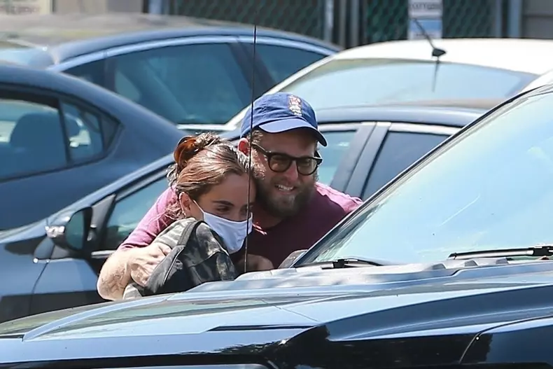 *EXCLUSIVE* Jonah Hill picks up his his fiancee Gianna Santos at an eyebrow studio