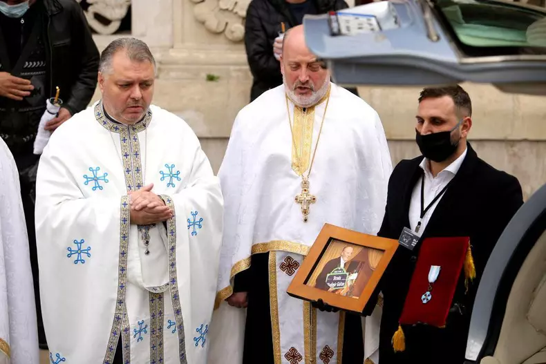 Vladimir Găitan înmormântat (3)