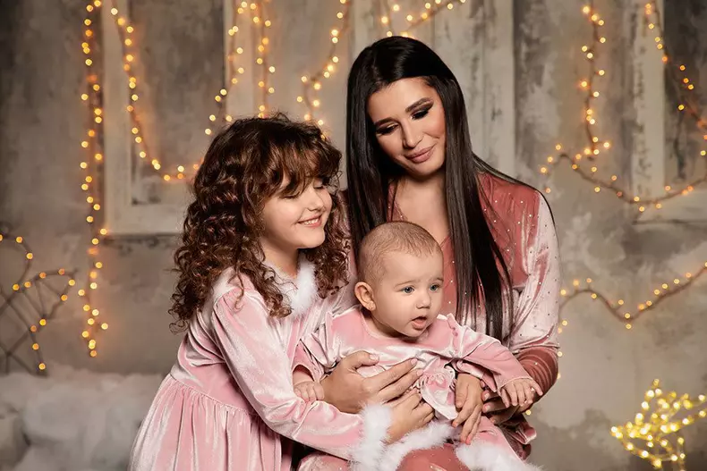 Elena Băsescu pensie alimentară copii (6)