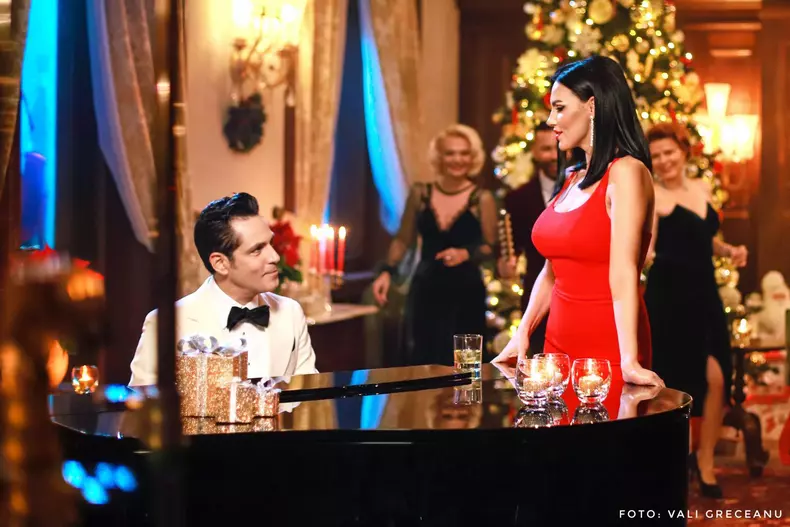 Stefan-Banica-la-filmari-de-Craciun-FOTO-VALI-GRECEANU-3-1536x1024