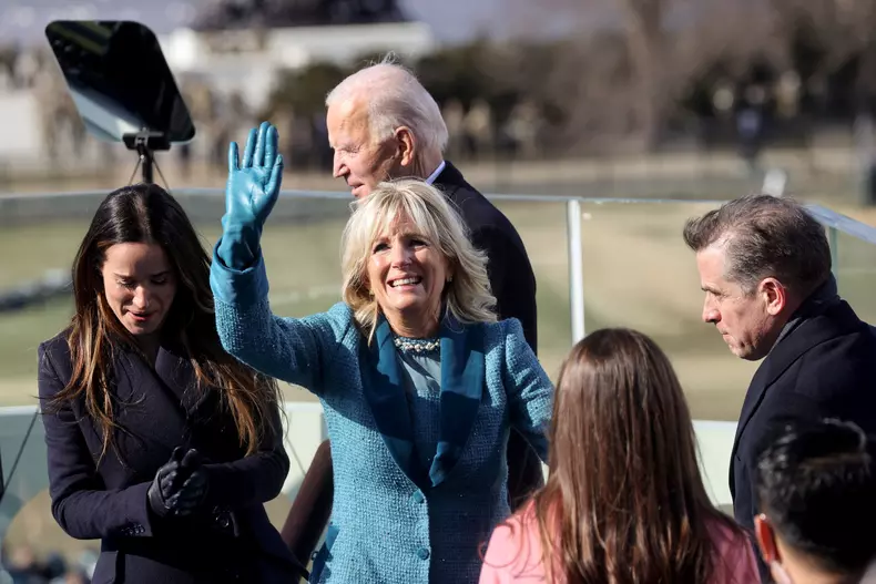 Jill-Biden-ceremonie-8