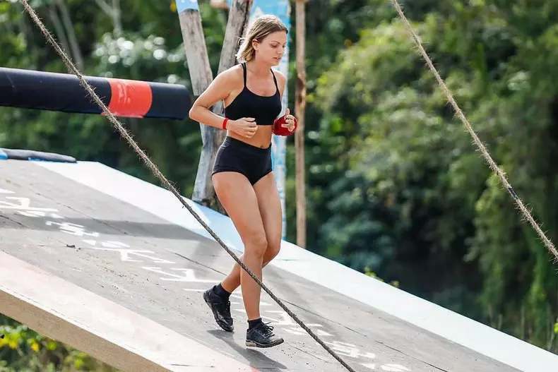 Alexandra-Stan-Survivor-România-2021-6