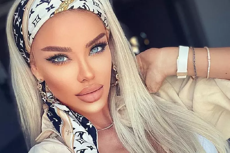 bianca-dragusanu-s-a-despartit-de-alex-bodi