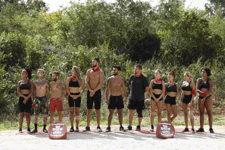 Cine este Sebastian Chitoșcă de la Survivor?