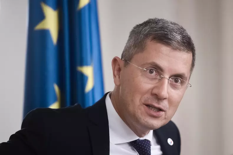 BUCURESTI - PARLAMENT - AUDIERI - MINISTRI - GUVERNUL ORBAN II -