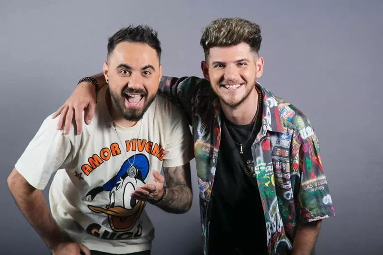 Cine este Emi de la Asia Express