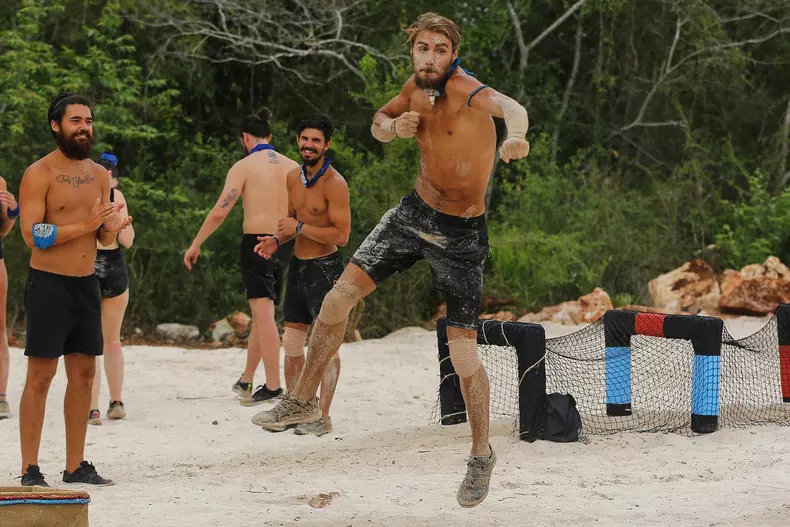 Andrei-Dascălu-Survivor-7