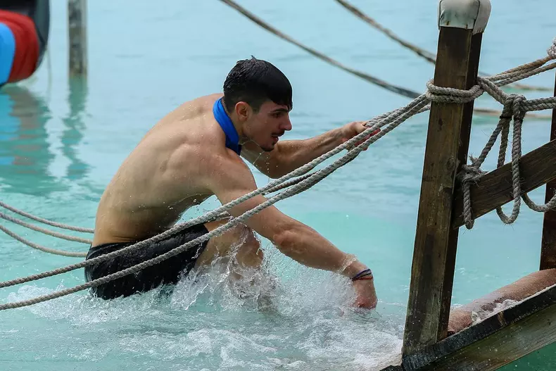 Noi-concurenti-survivor-2